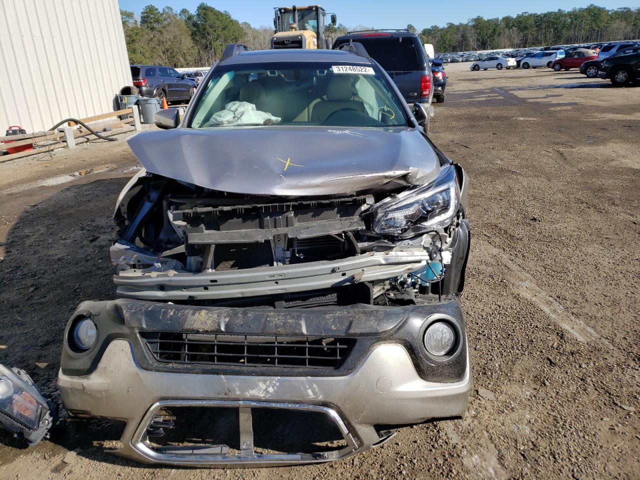 Photo 7 from auction – 2018 SUBARU OUTBACK 2. with VIN 4S4BSANC8J3396427