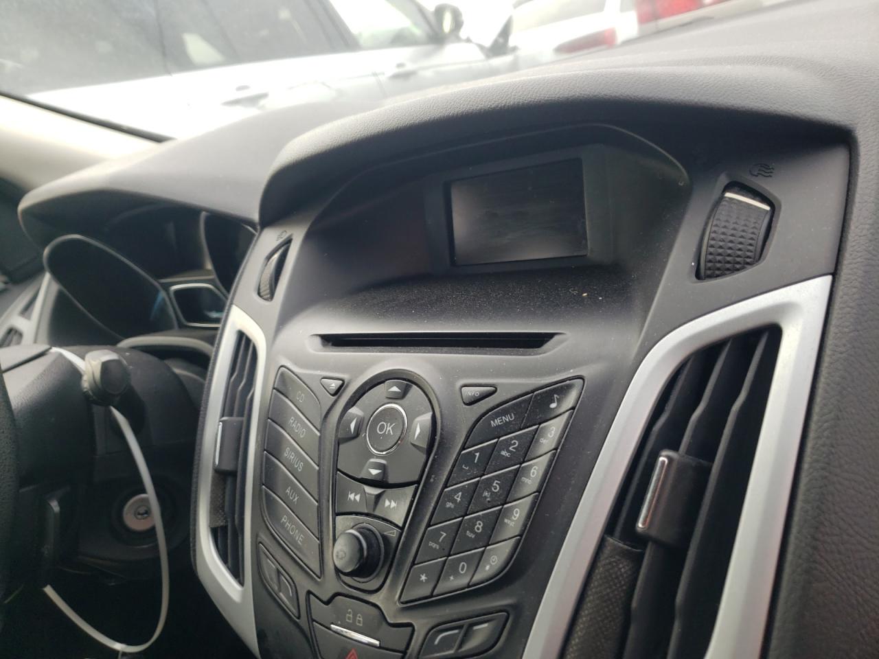Photo 9 from auction – 2013 FORD FOCUS SE with VIN 1FADP3F26DL198326