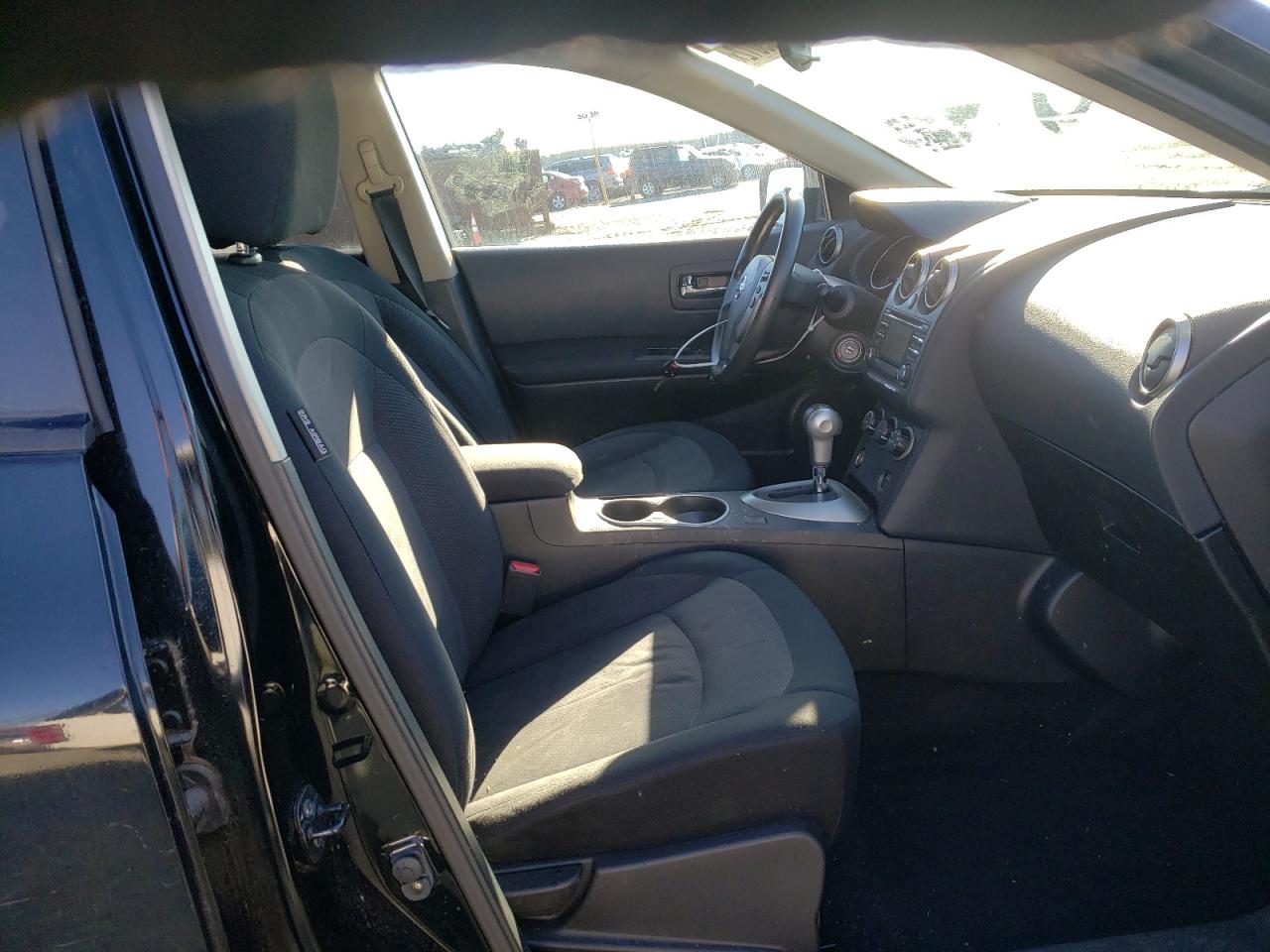 Photo 5 from auction – 2012 NISSAN ROGUE S with VIN JN8AS5MT0CW273493