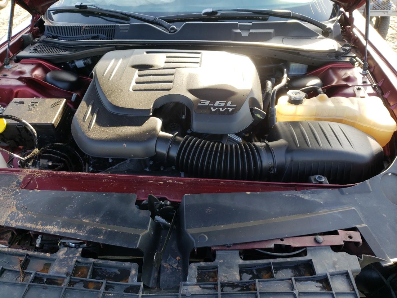 Photo 7 from auction – 2019 DODGE CHALLENGER with VIN 2C3CDZAG4KH669120