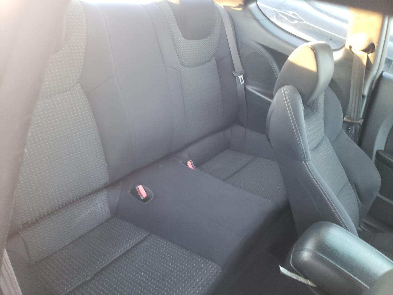 Photo 6 from auction – 2011 HYUNDAI GENESIS CO with VIN KMHHT6KD3BU063050