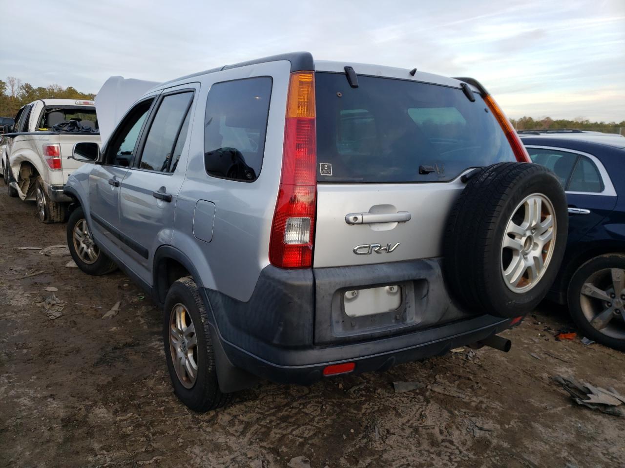 Photo 3 from auction – 2003 HONDA CRV with VIN SHSRD78843U100552