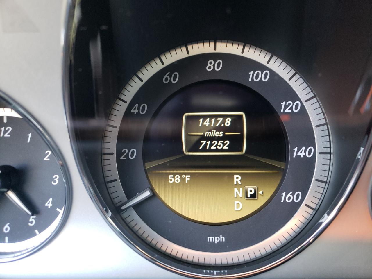 Photo 8 from auction – 2012 MERCEDES-BENZ E 350 with VIN WDDHF5KB1CA648920