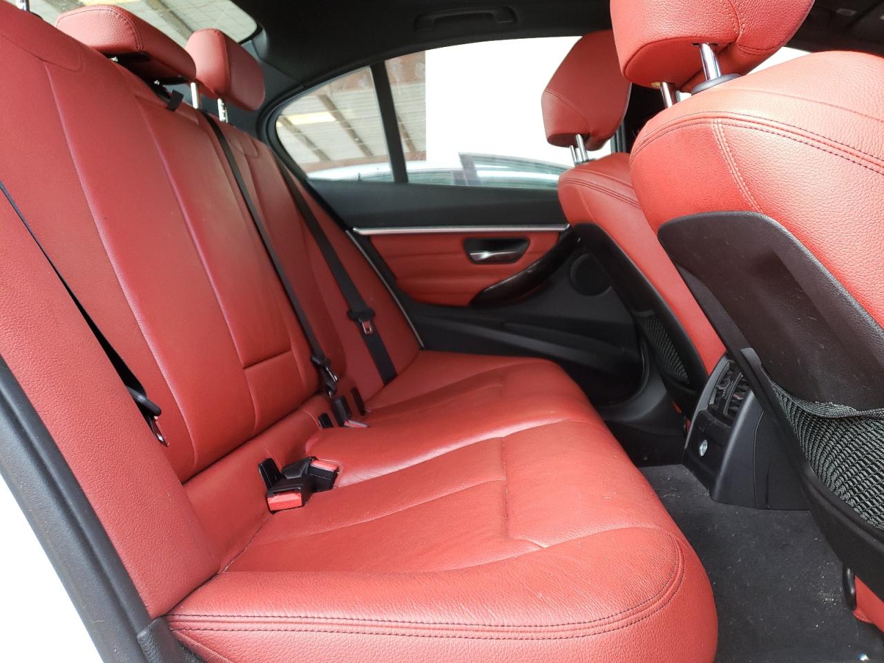 Photo 6 from auction – 2018 BMW 330 I with VIN WBA8B9G58JNU97156
