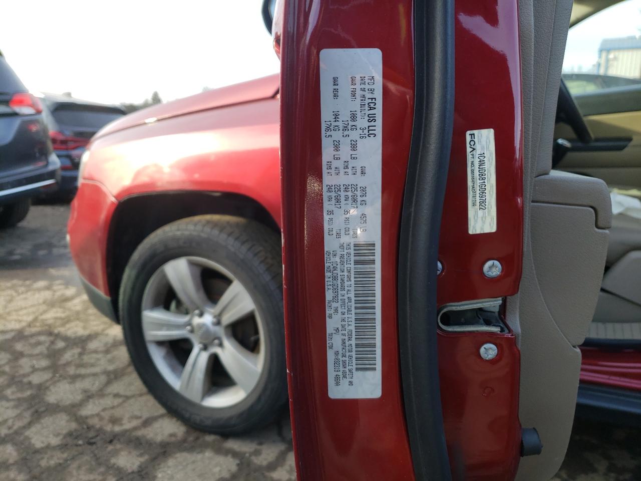 Photo 10 from auction – 2016 JEEP COMPASS SP with VIN 1C4NJDBB1GD697822
