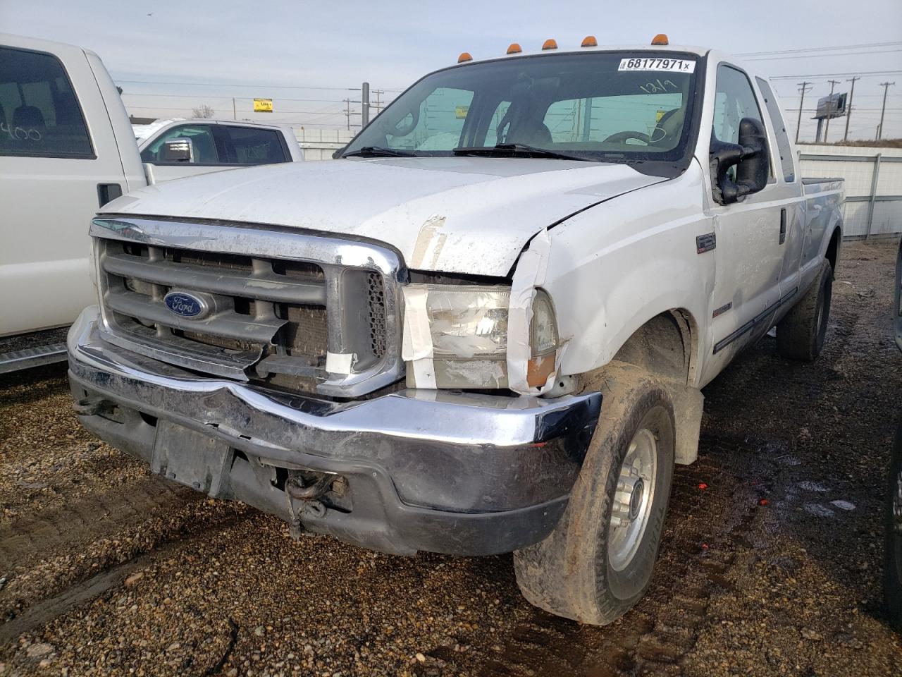 Photo 2 from auction – 2000 FORD F250 SUPER with VIN 1FTNX21F2YEA60800