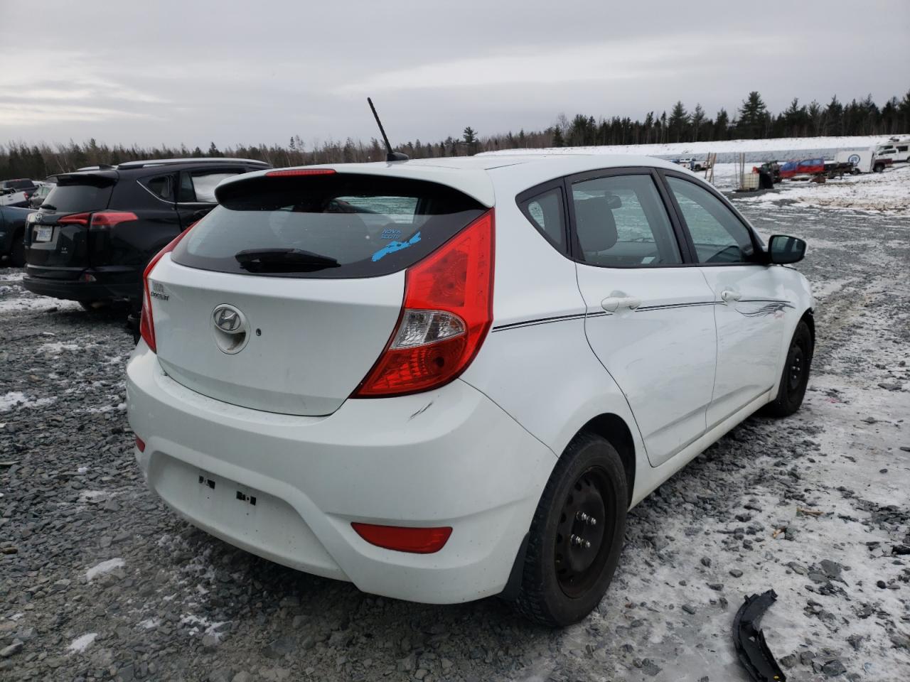 Photo 4 from auction – 2013 HYUNDAI ACCENT GLS with VIN KMHCT5AE3DU112457