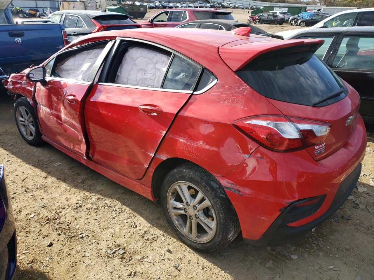 Photo 3 from auction – 2017 CHEVROLET CRUZE LT with VIN 3G1BE6SM2HS560449