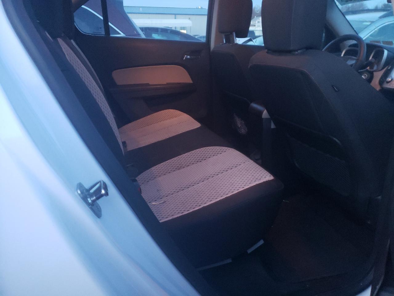 Photo 6 from auction – 2011 CHEVROLET EQUINOX LS with VIN 2CNALBECXB6310415