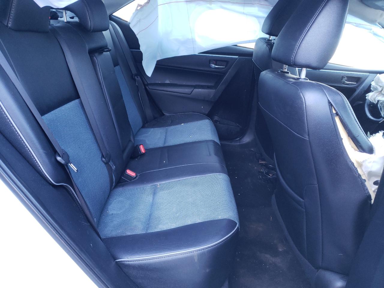 Photo 6 from auction – 2015 TOYOTA COROLLA L with VIN 2T1BURHE2FC365635