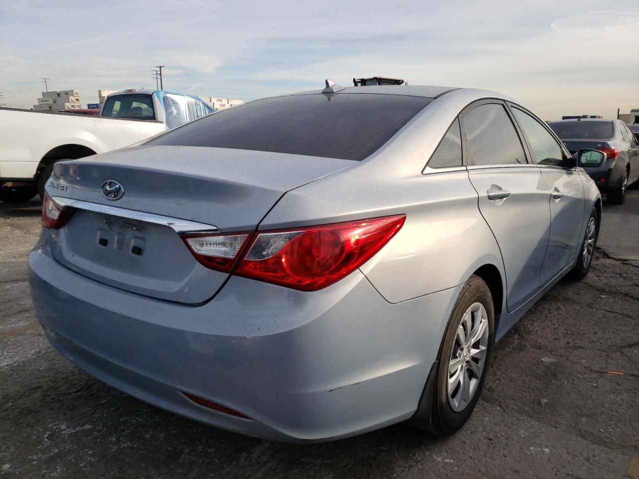 Photo 4 from auction – 2012 HYUNDAI SONATA GLS with VIN 5NPEB4AC3CH413652