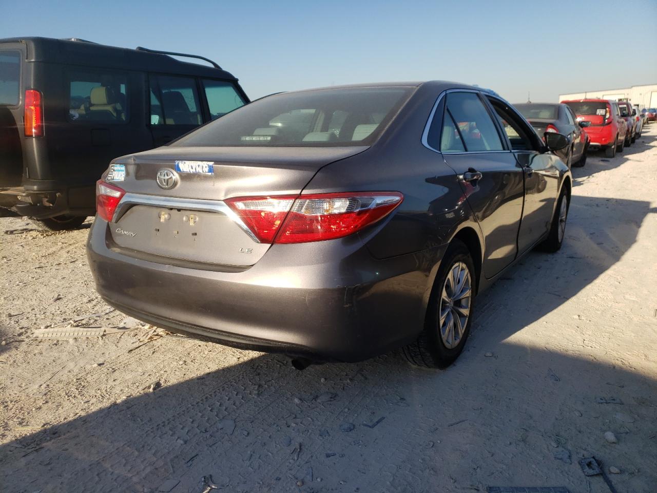 Photo 4 from auction – 2017 TOYOTA CAMRY LE with VIN 4T1BF1FK8HU801457