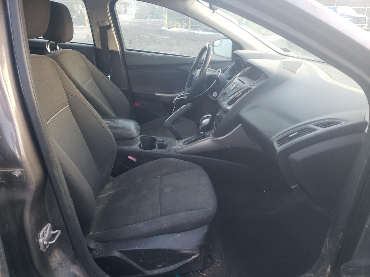 Zdjęcie 5 z aukcji – 2012 FORD FOCUS SEL z VIN 1FAHP3M25CL195856