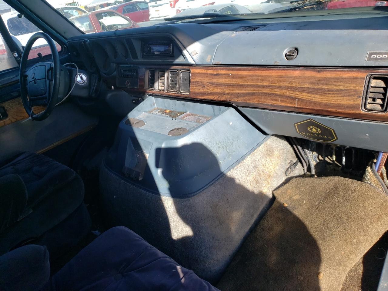 Photo 9 from auction – 1996 DODGE RAM VAN with VIN 2B6HB21Y5TK158631