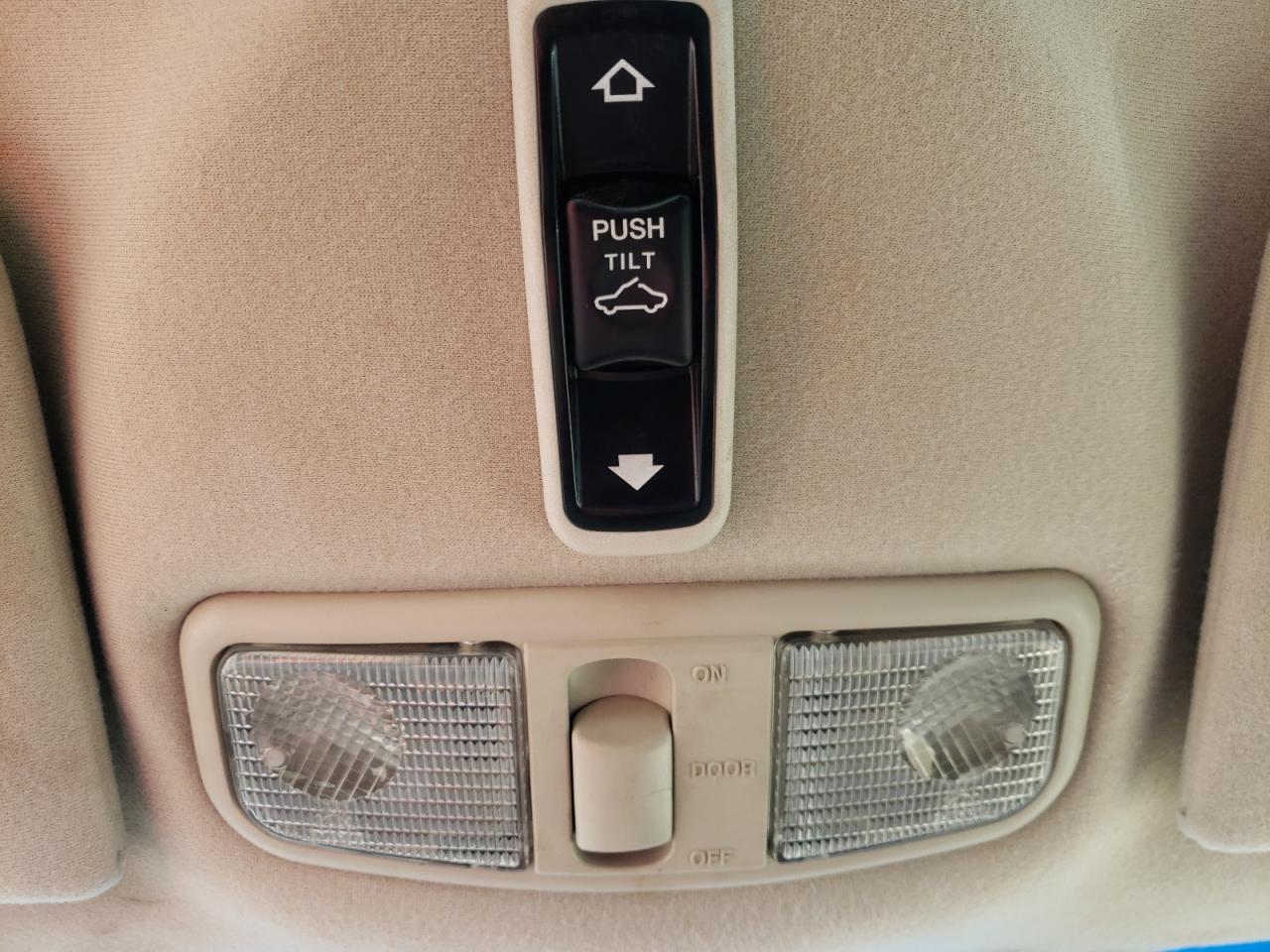 Photo 10 from auction – 2002 MITSUBISHI GALANT with VIN 4A3AA46G62E143440