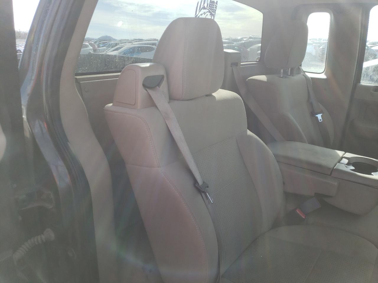 Photo 6 from auction – 2007 FORD F150 with VIN 1FTRF12W97KD07095