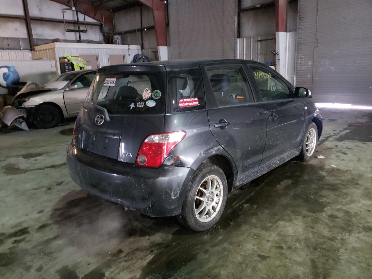 Photo 4 from auction – 2006 TOYOTA SCION XA with VIN JTKKT624260170526