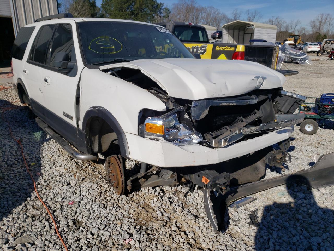 FORD EXPEDITION 2007 with VIN 1FMFU15547LA51420 - Photo from auction