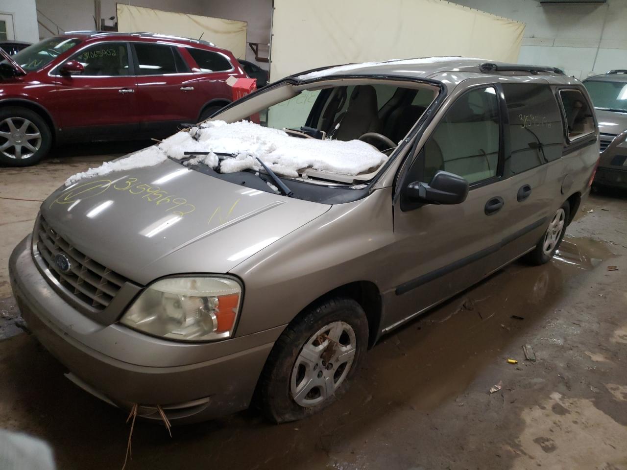 Photo 2 from auction – 2004 FORD FREESTAR S with VIN 2FMZA51634BA89986