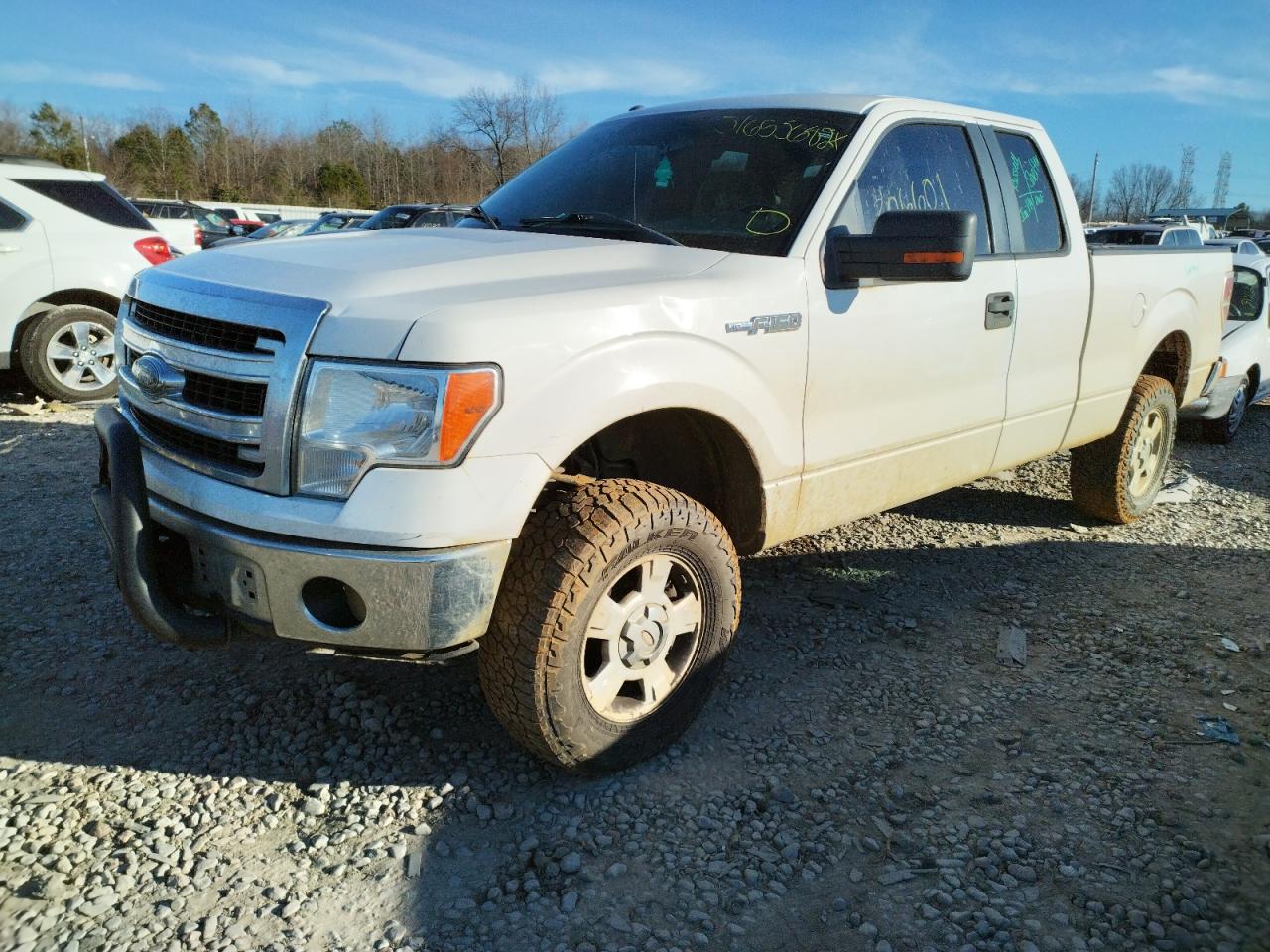 Photo 2 from auction – 2013 FORD F150 SUPER with VIN 1FTFX1EF7DFA16854