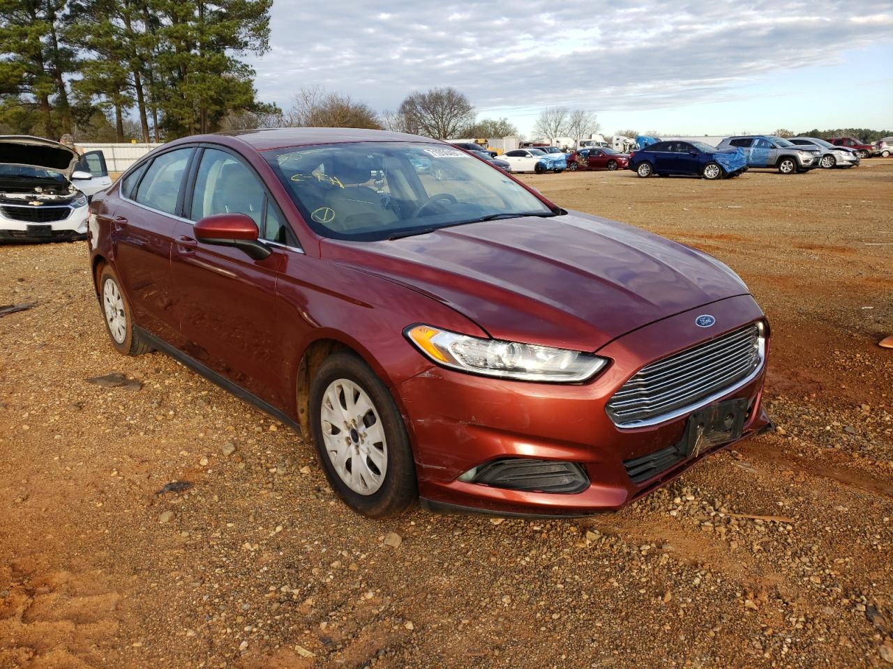 FORD FUSION S 2014 with VIN 3FA6P0G78ER254870 - Photo from auction