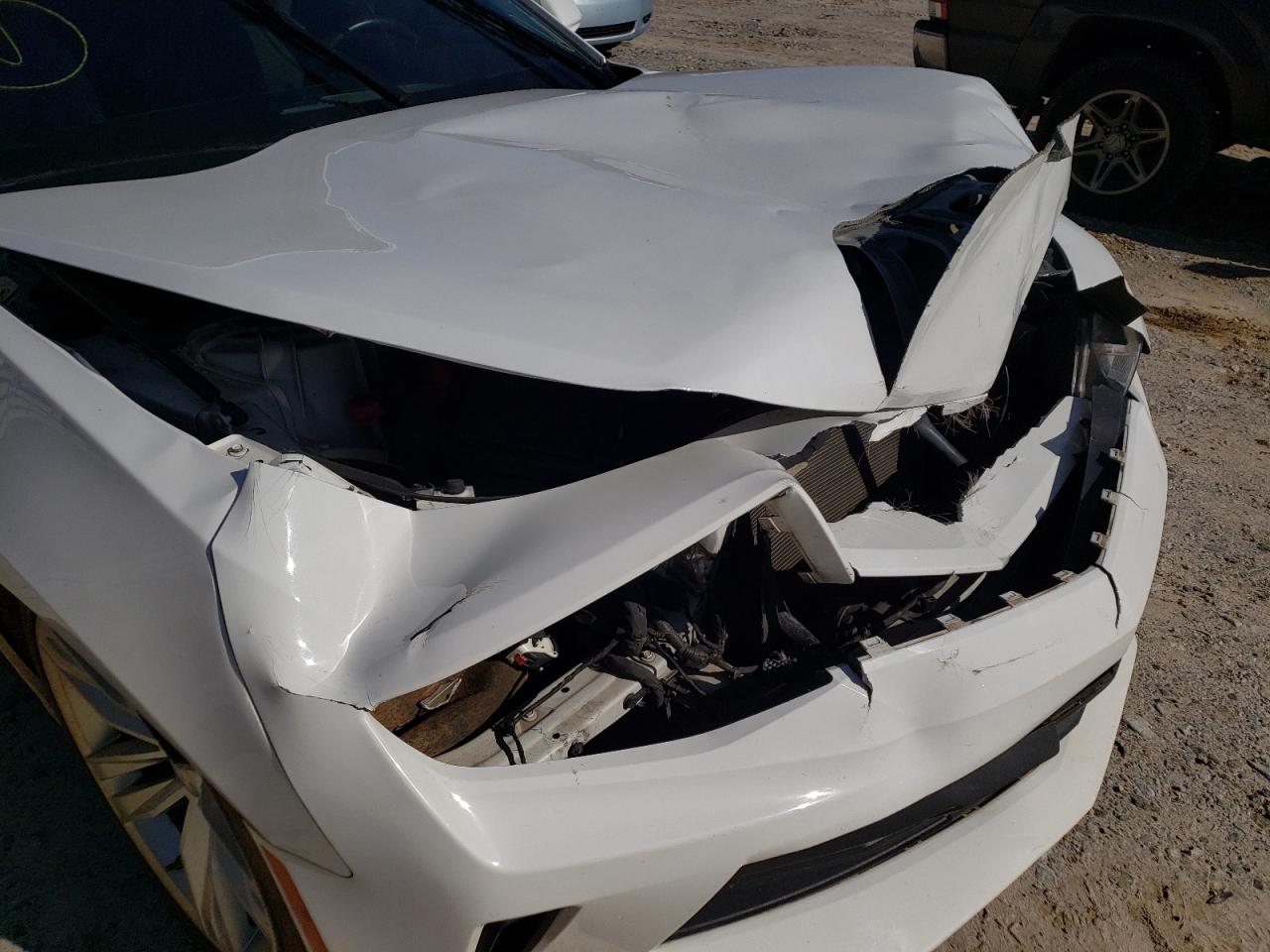 Photo 9 from auction – 2016 CHEVROLET CAMARO LT with VIN 1G1FB1RS7G0136255