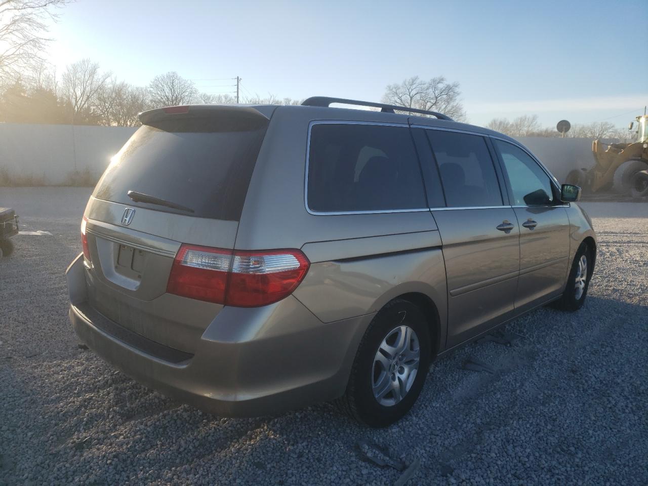 Photo 4 from auction – 2006 HONDA ODYSSEY EX with VIN 5FNRL38726B013439