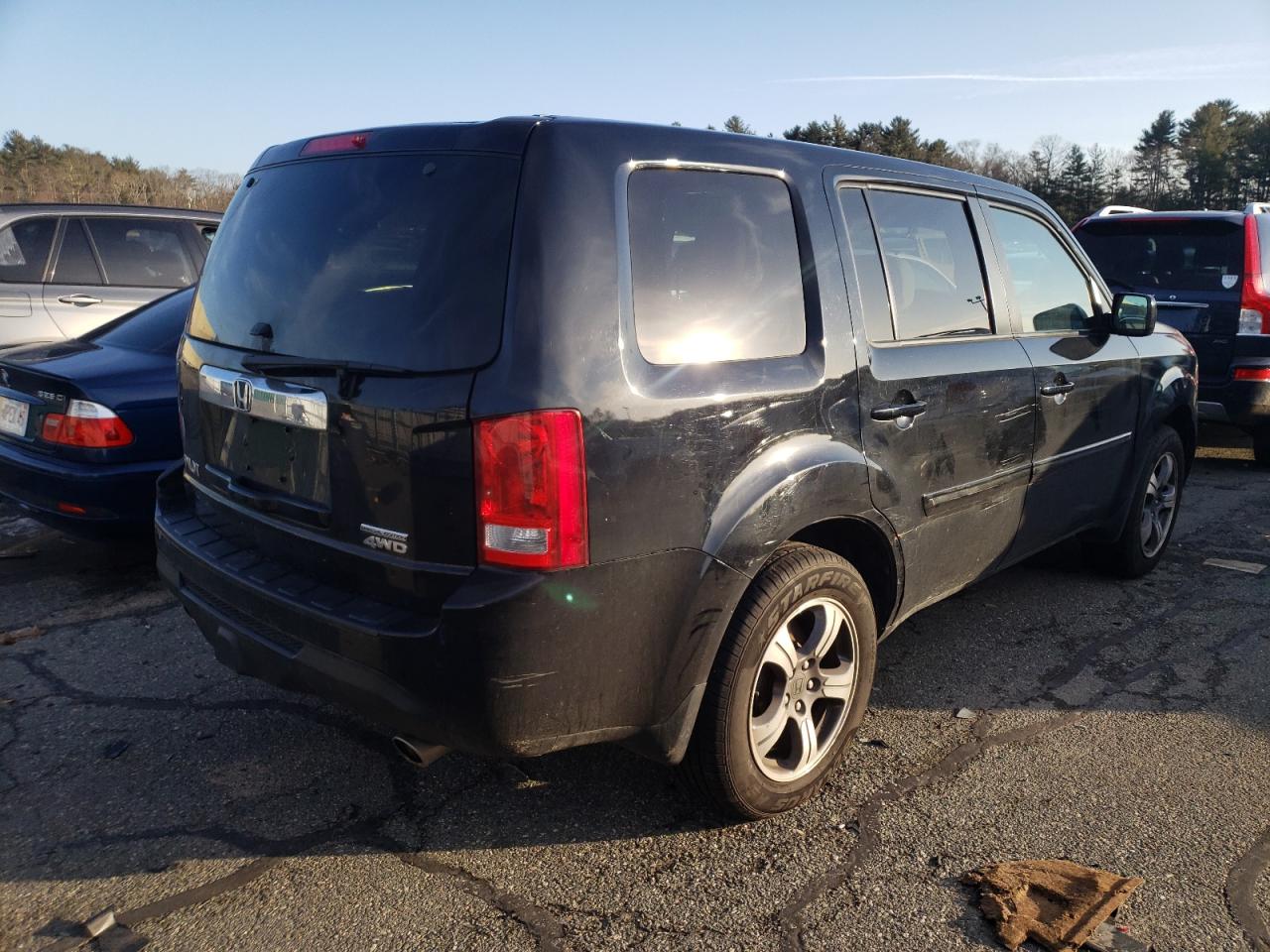 Photo 4 from auction – 2015 HONDA PILOT SE with VIN 5FNYF4H31FB077462