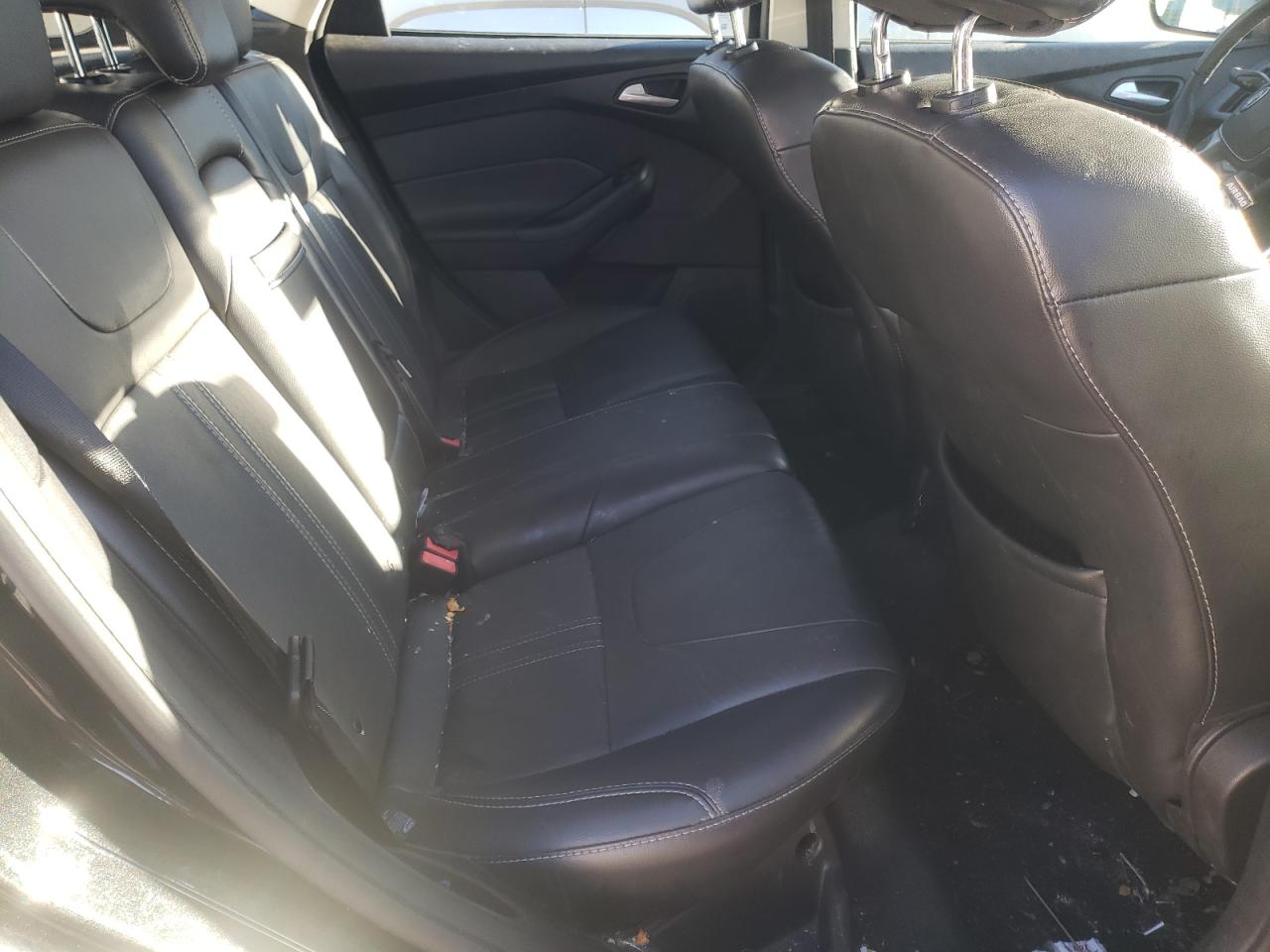 Photo 6 from auction – 2013 FORD FOCUS SE with VIN 1FADP3K25DL275984