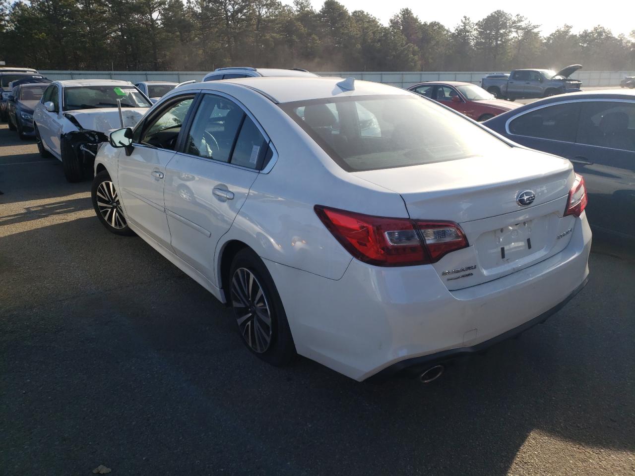 Photo 3 from auction – 2018 SUBARU LEGACY 2.5 with VIN 4S3BNAH60J3002548