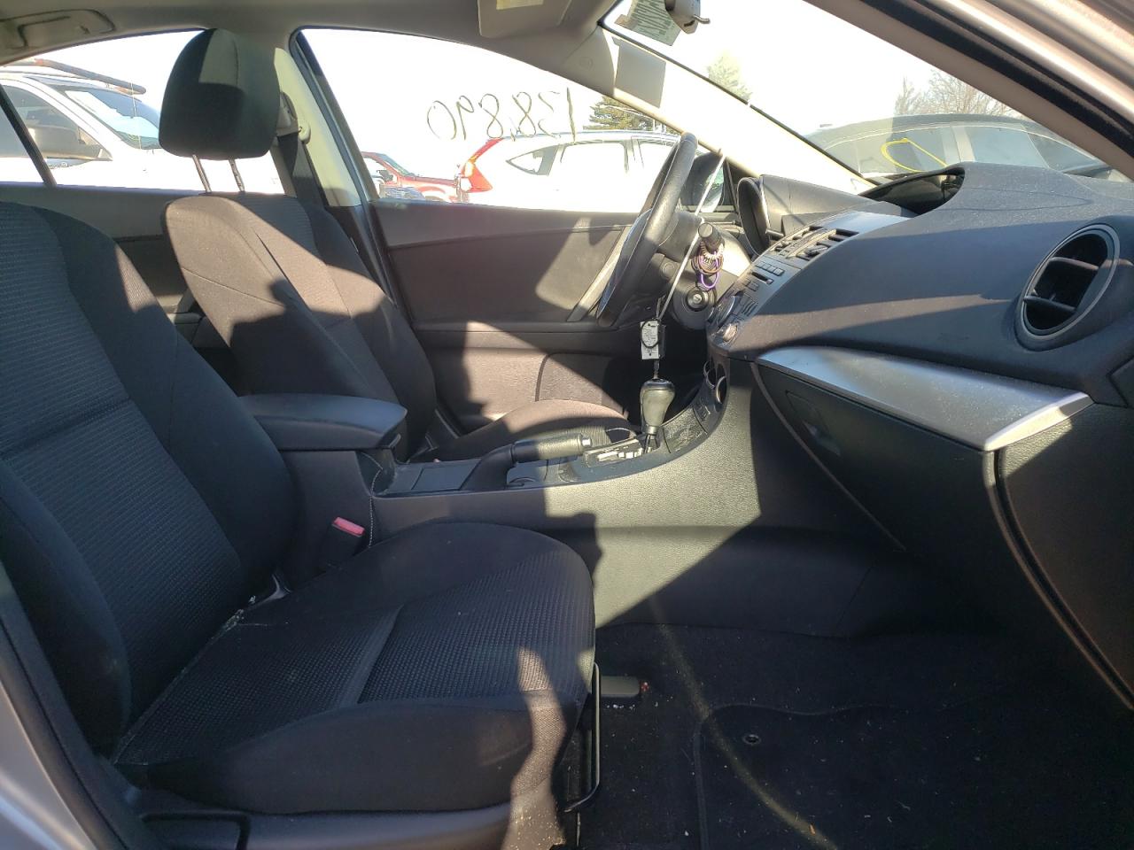 Photo 5 from auction – 2012 MAZDA 3 I with VIN JM1BL1V84C1634673