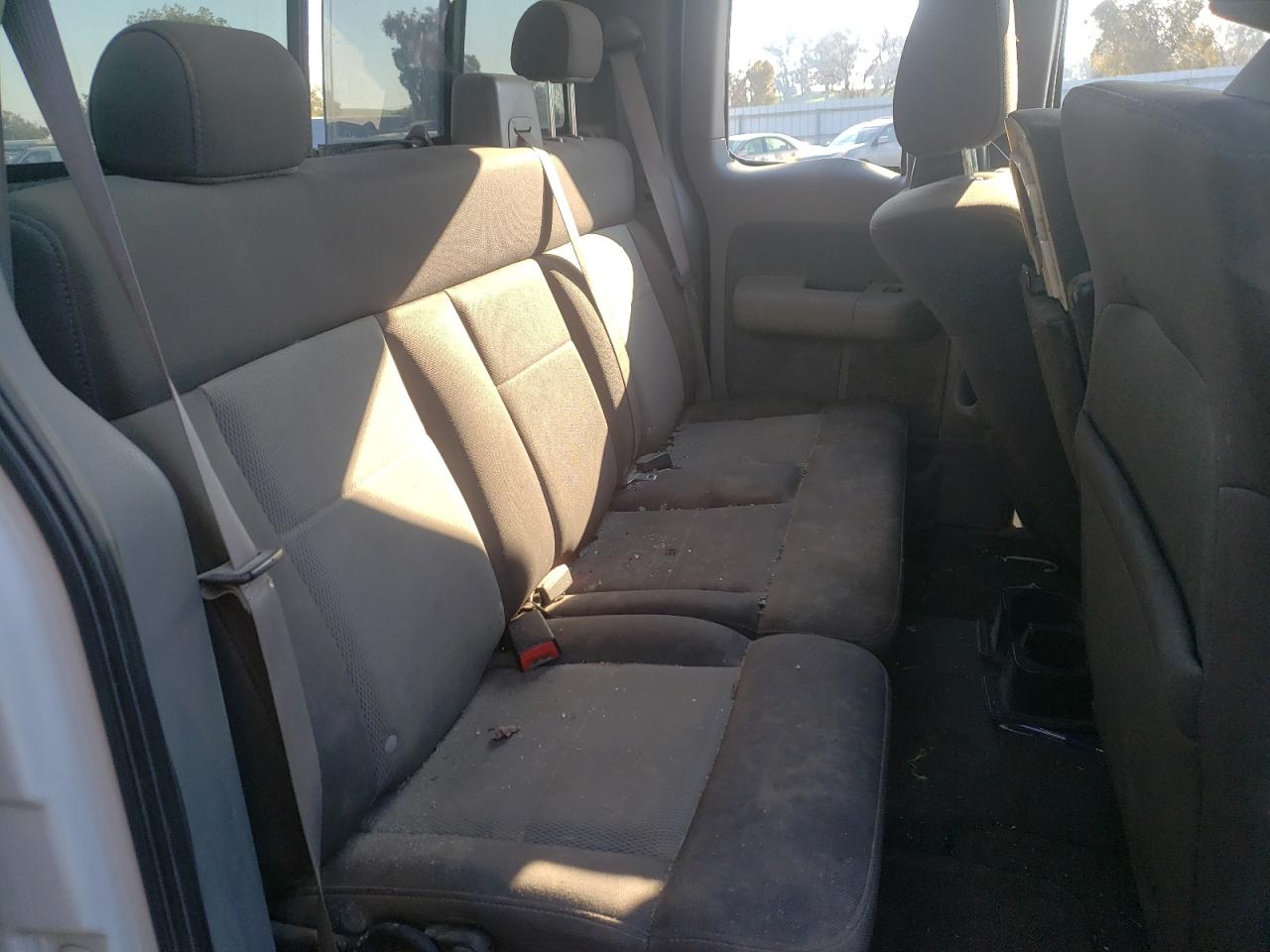 Photo 6 from auction – 2006 FORD F150 with VIN 1FTRX12W66KD93333