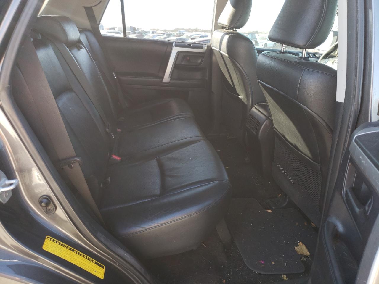 Photo 6 from auction – 2011 TOYOTA 4RUNNER SR with VIN JTEBU5JR7B5063329
