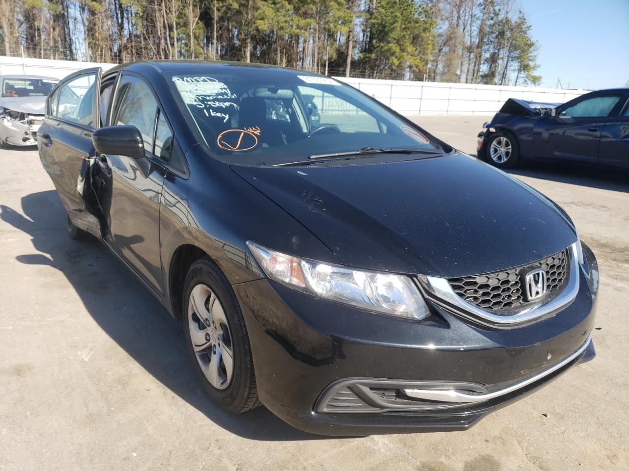 HONDA CIVIC LX 2014 with VIN 19XFB2F52EE063229 - Photo from auction