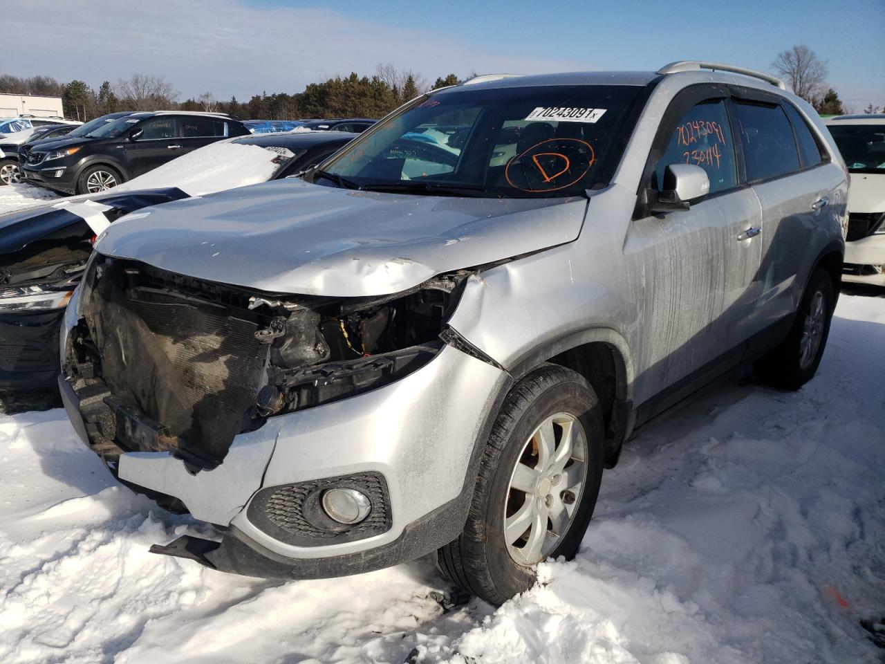 Photo 2 from auction – 2011 KIA SORENTO BA with VIN 5XYKT3A15BG076190