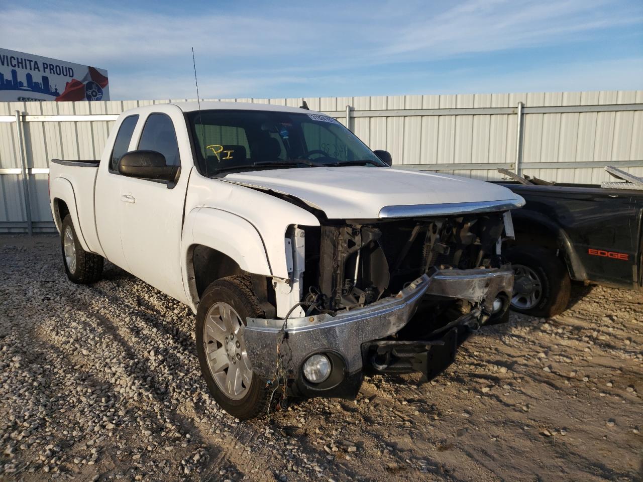 GMC NEW SIERRA 2007 with VIN 1GTEK19067Z636050 - Photo from auction
