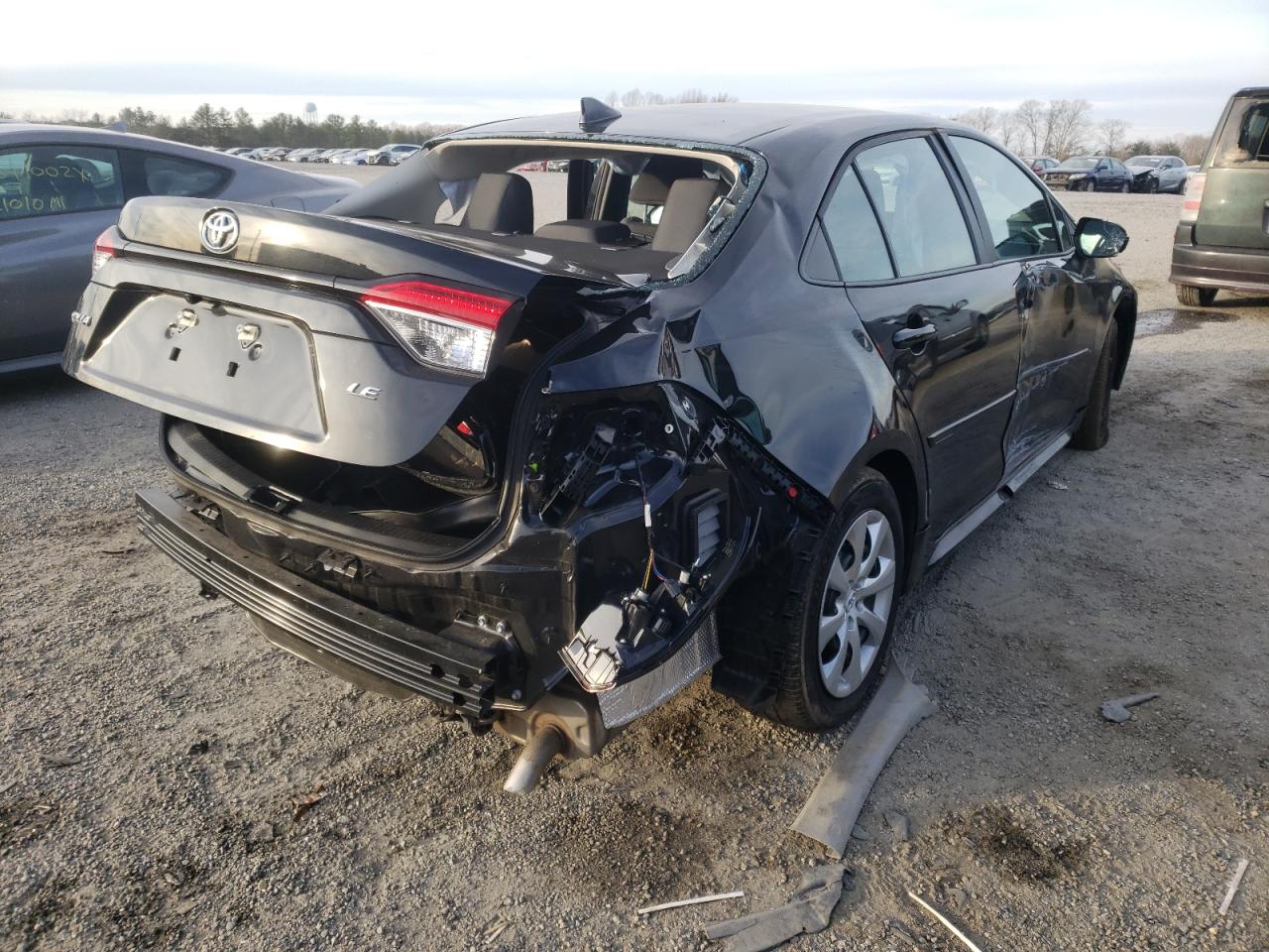 Photo 4 from auction – 2021 TOYOTA COROLLA LE with VIN 5YFEPMAE9MP213642