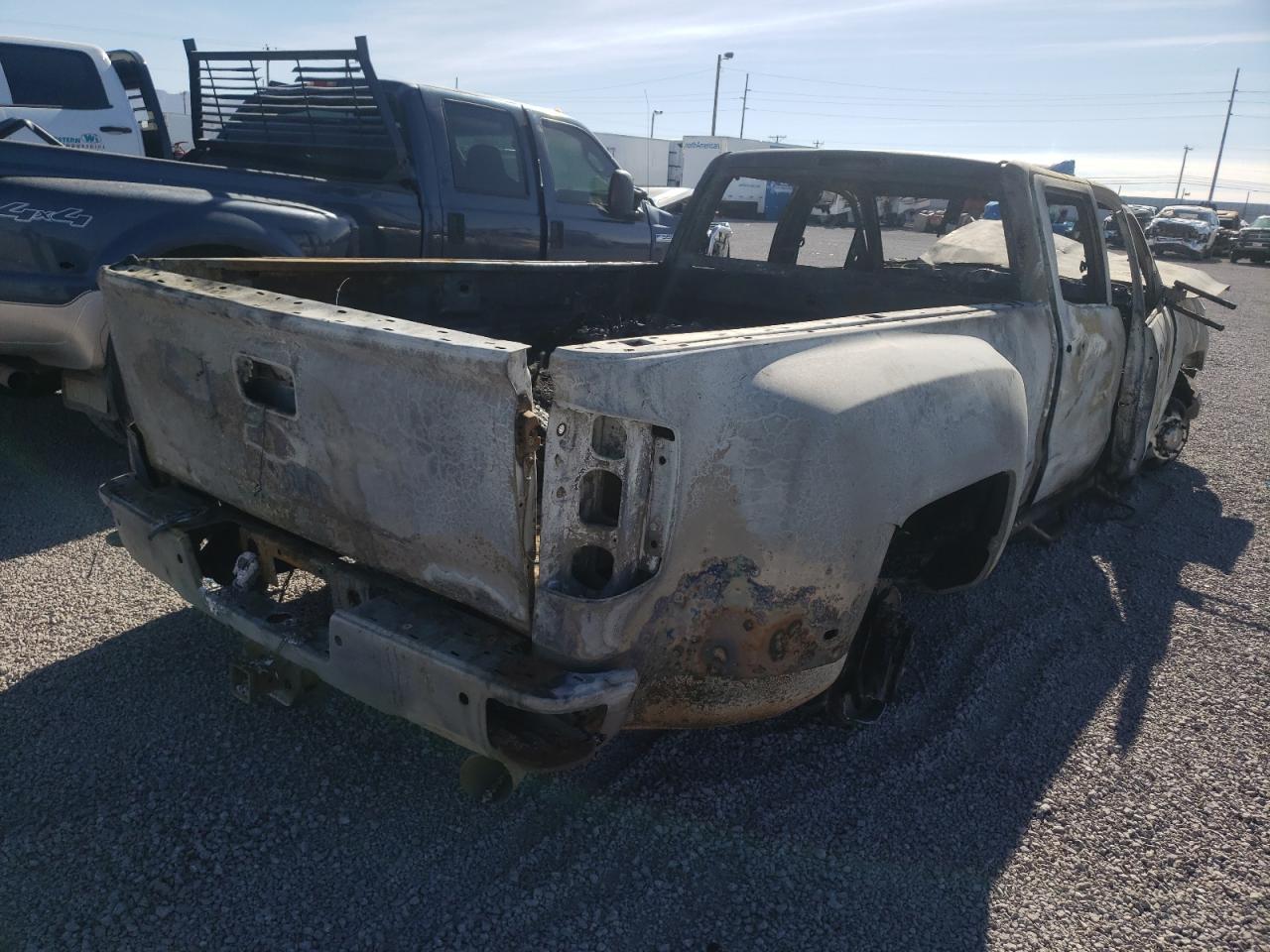 Photo 4 from auction – 2016 CHEVROLET SILVERADO with VIN 1GC4K1E84GF160969