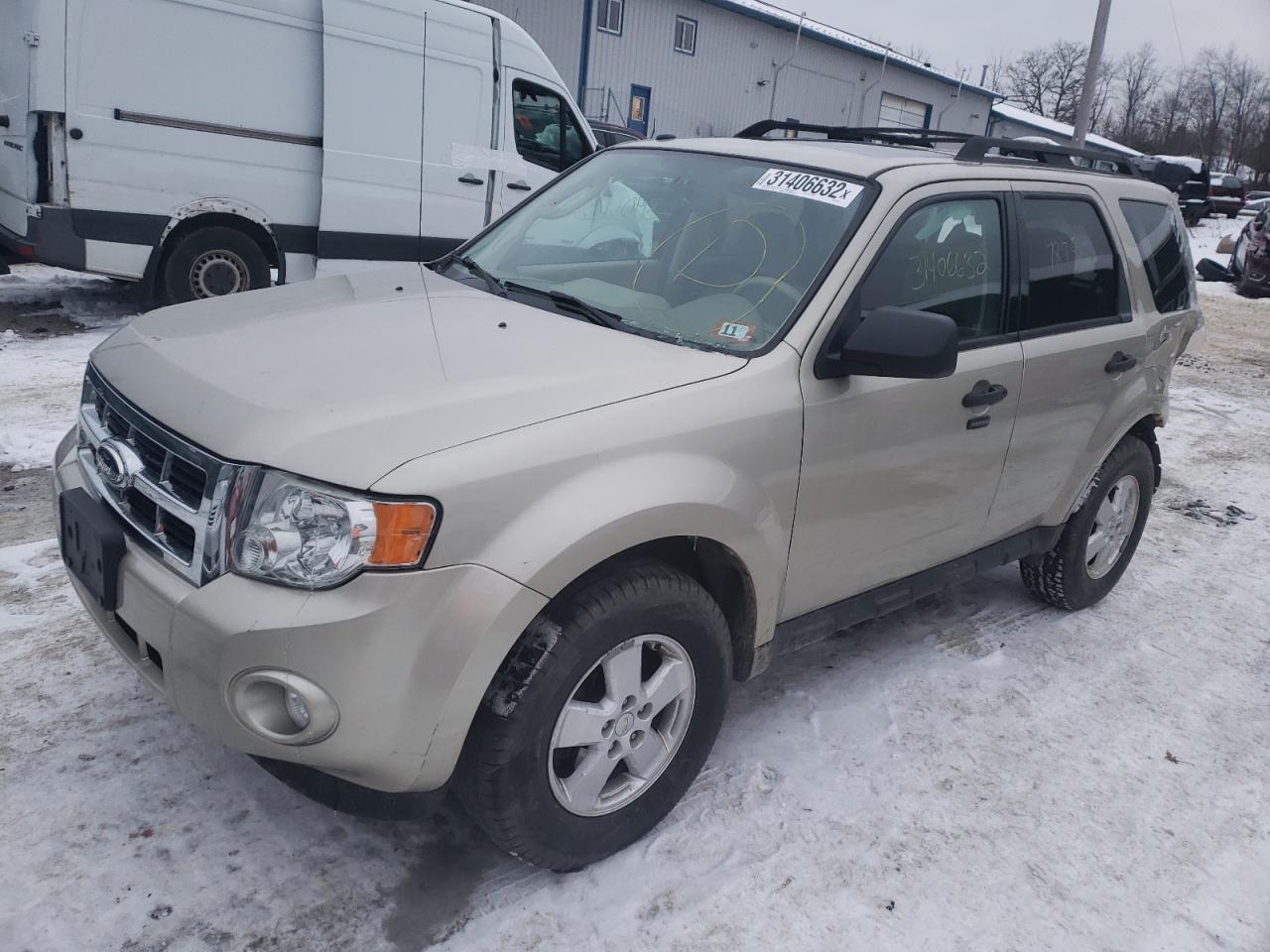 Photo 2 from auction – 2012 FORD ESCAPE XLT with VIN 1FMCU9DGXCKC73142
