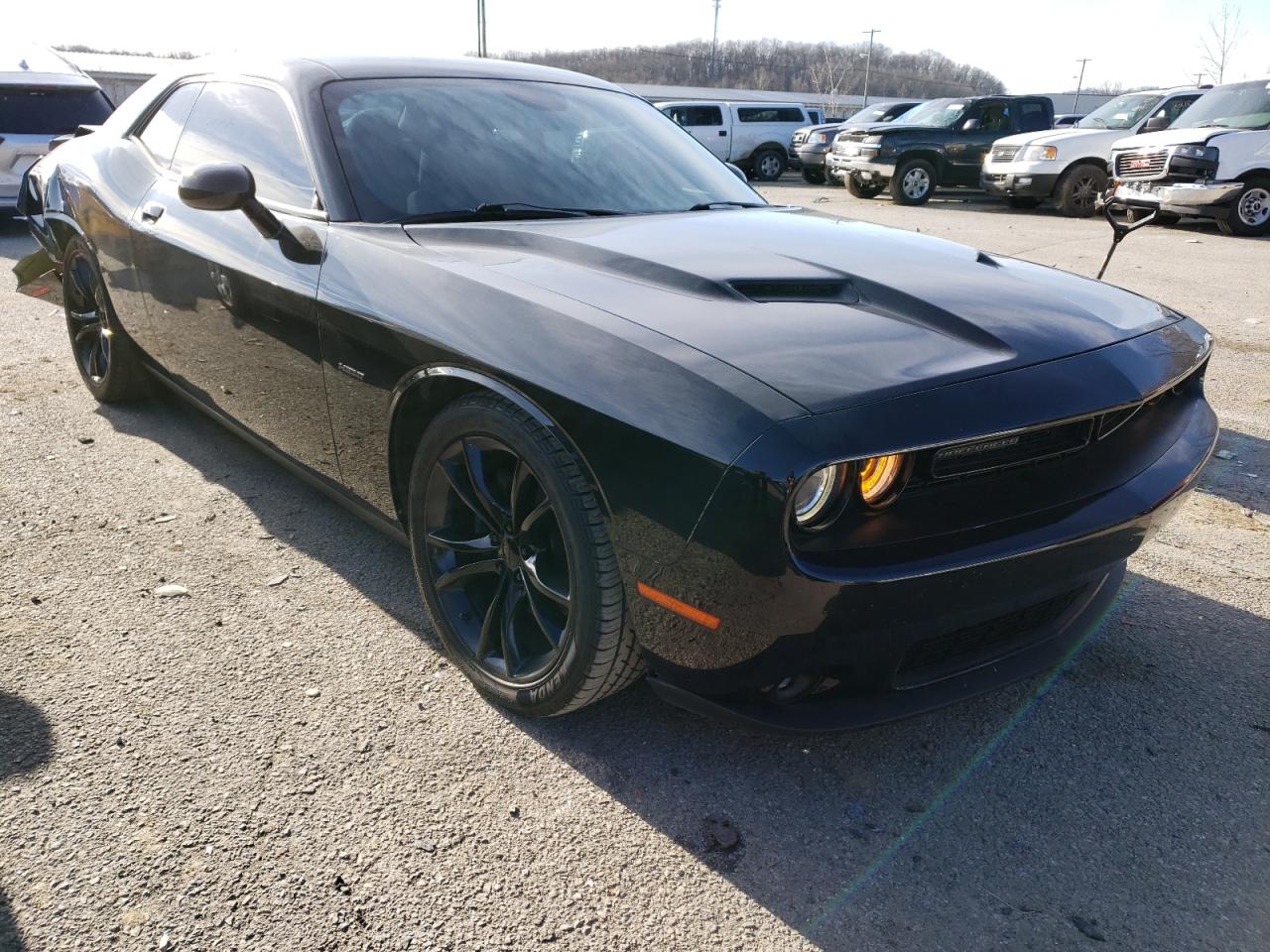 DODGE CHALLENGER 2016 with VIN 2C3CDZBT5GH275323 - Photo from auction