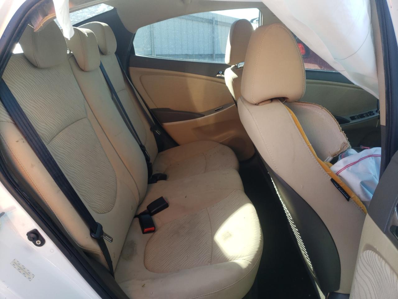 Photo 6 from auction – 2012 HYUNDAI ACCENT GLS with VIN KMHCU4AE6CU063907