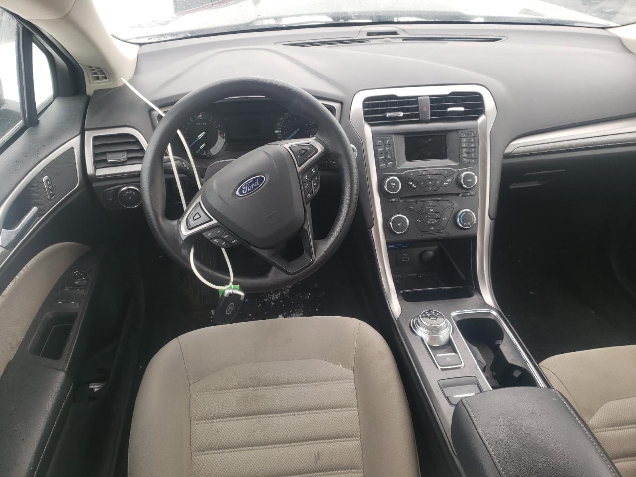 Photo 9 from auction – 2017 FORD FUSION S with VIN 3FA6P0G73HR376539