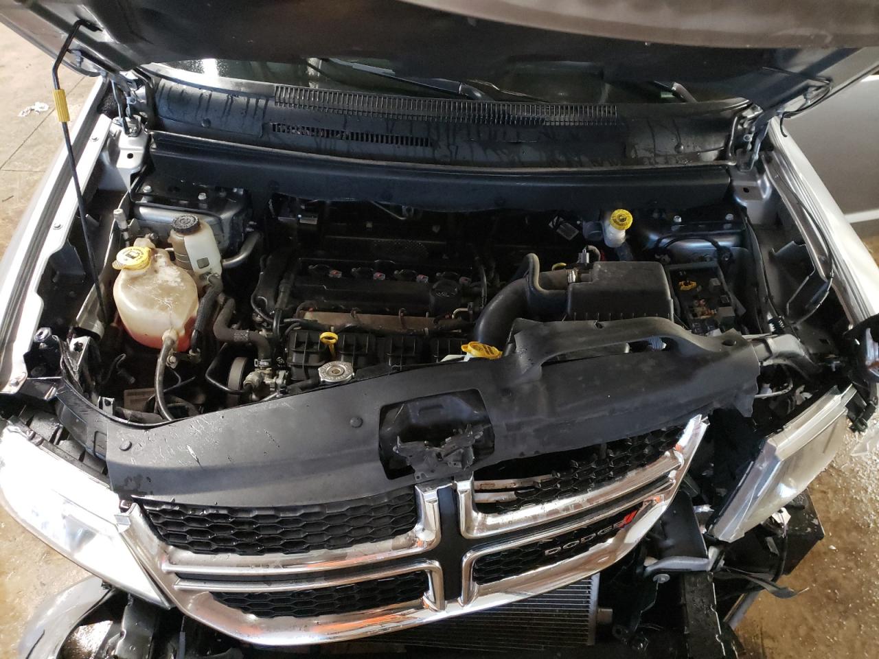 Photo 7 from auction – 2018 DODGE JOURNEY SE with VIN 3C4PDCAB5JT421446