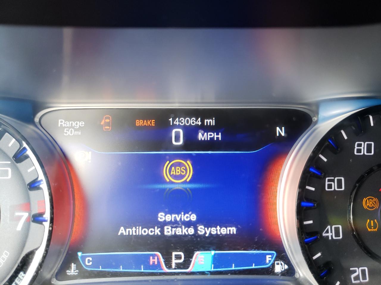 Photo 8 from auction – 2015 CHRYSLER 200 S with VIN 1C3CCCBG0FN522353