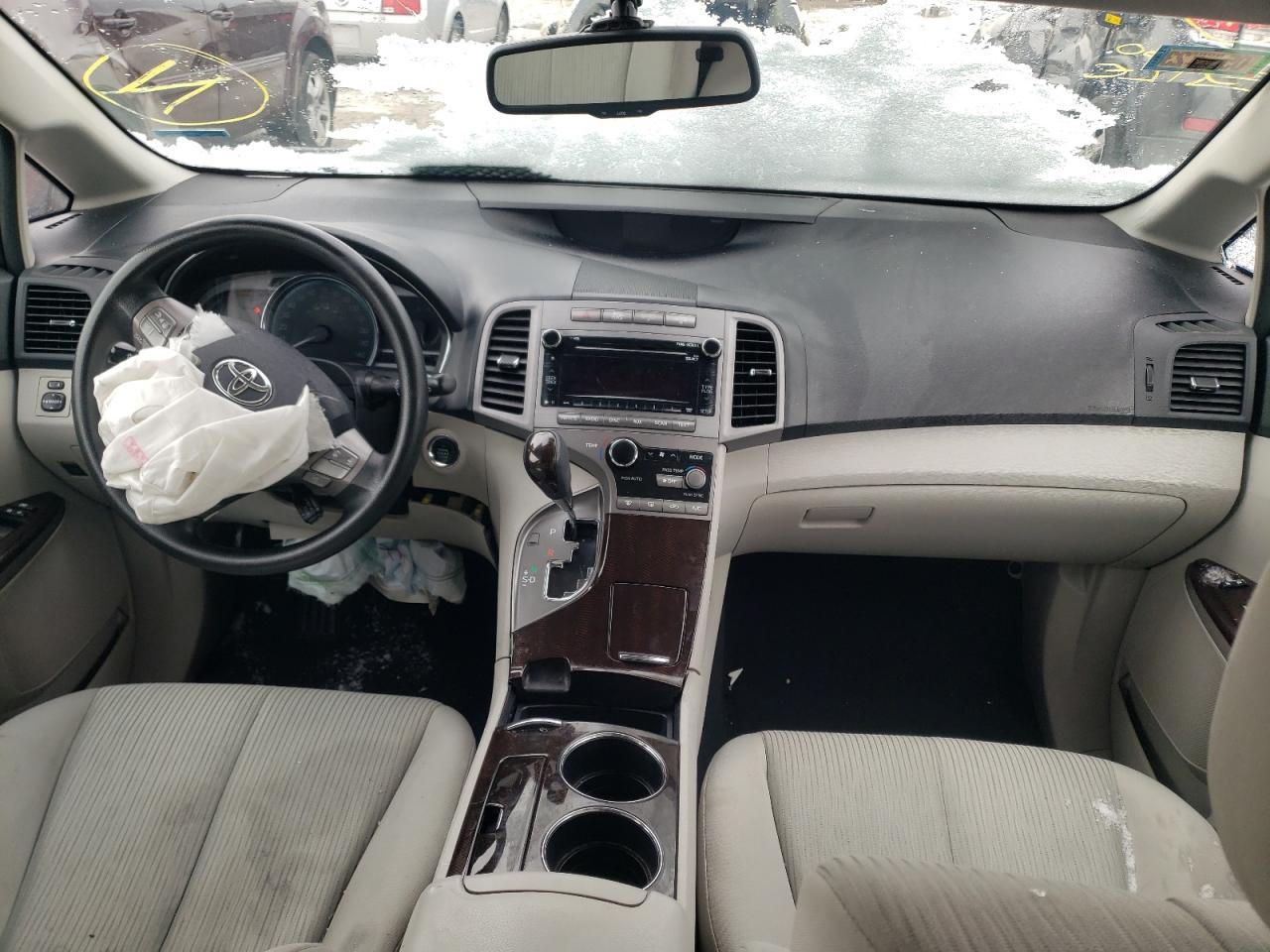 Photo 9 from auction – 2010 TOYOTA VENZA with VIN 4T3ZA3BB3AU024925