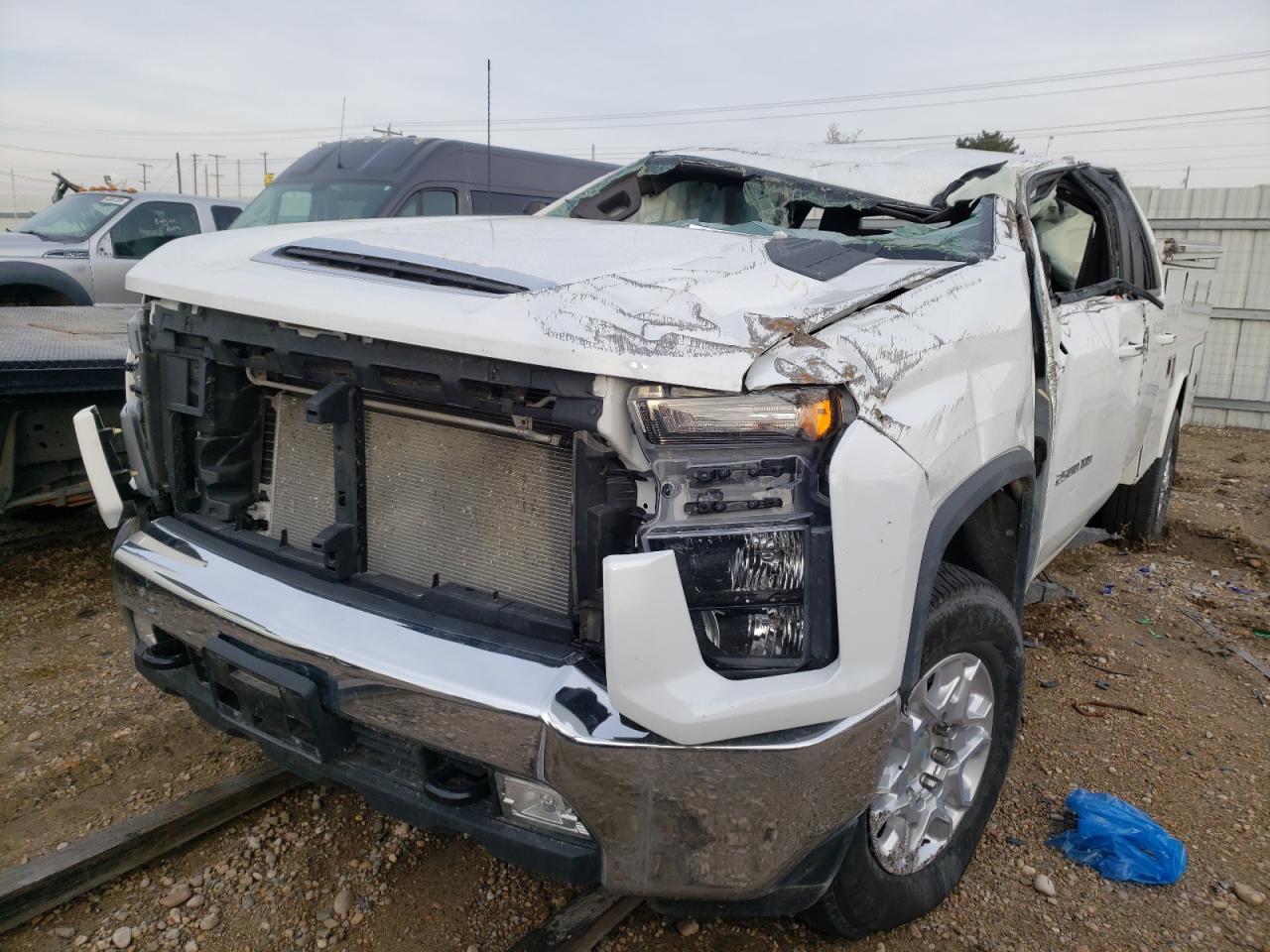 Photo 2 from auction – 2020 CHEVROLET SILVERADO with VIN 1GC2YNE70LF226562