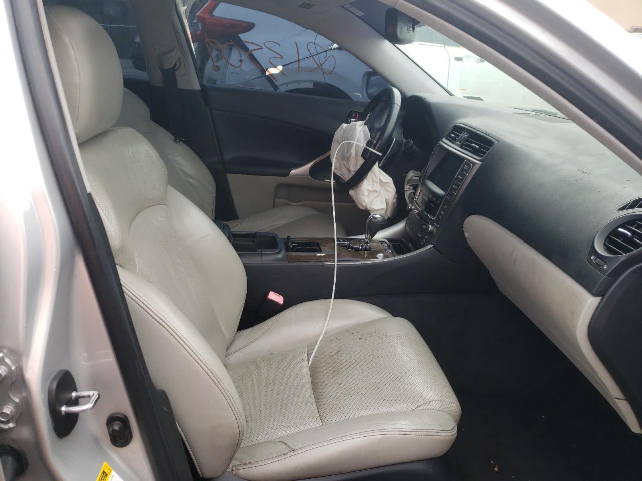 Photo 5 from auction – 2010 LEXUS IS 250 with VIN JTHBF5C24A5128066