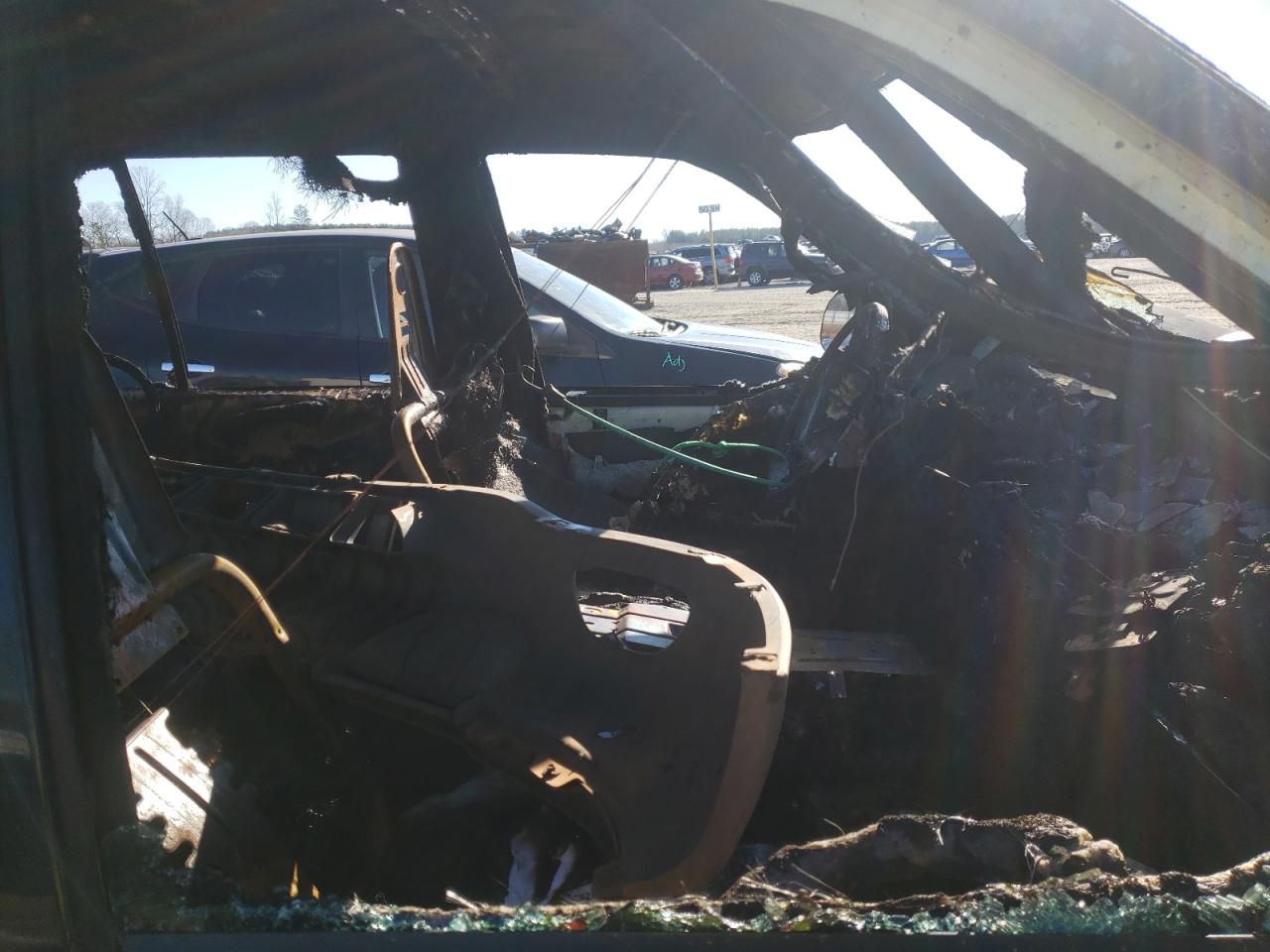 Photo 5 from auction – 2000 FORD EXPEDITION with VIN 1FMRU1563YLB65416