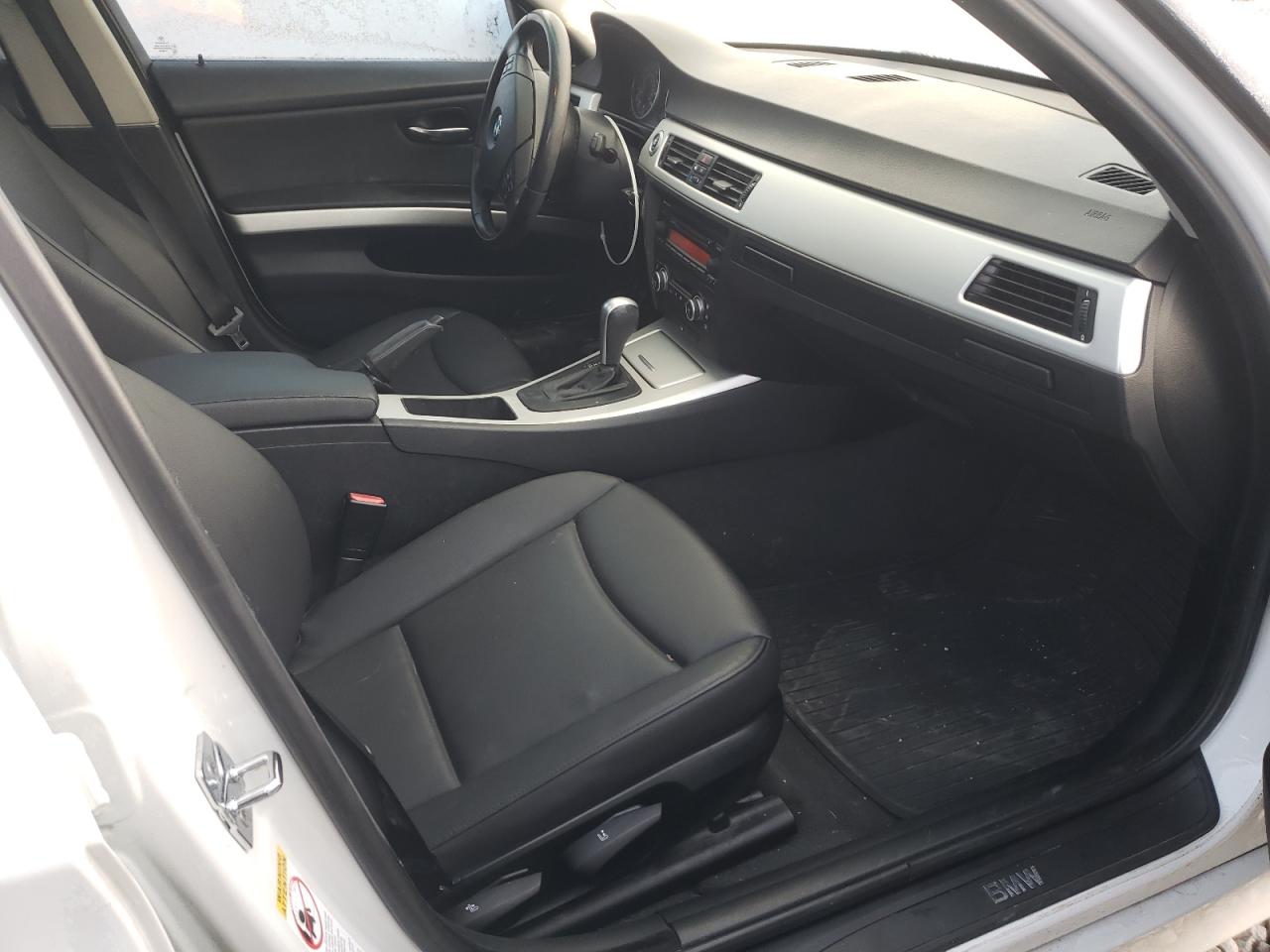 Photo 5 from auction – 2007 BMW 328 XIT with VIN WBAVT73597FZ36233