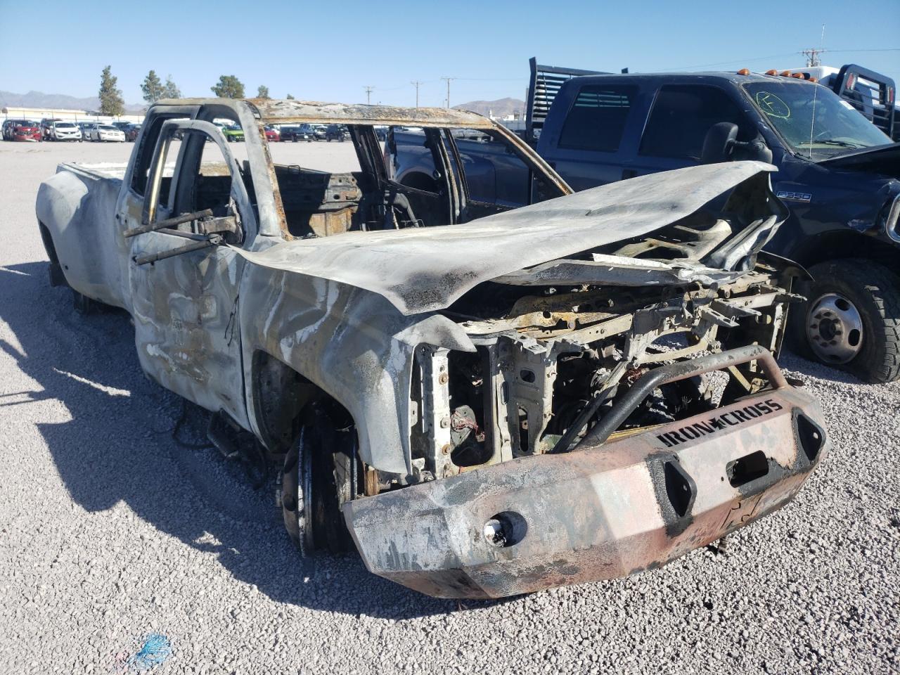 CHEVROLET SILVERADO 2016 z numerem VIN 1GC4K1E84GF160969 - Zdjęcie z aukcji